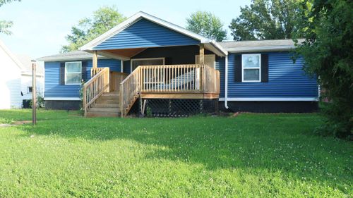 1411 W Walnut St, Washington, IN, 47501-2316 | Card Image