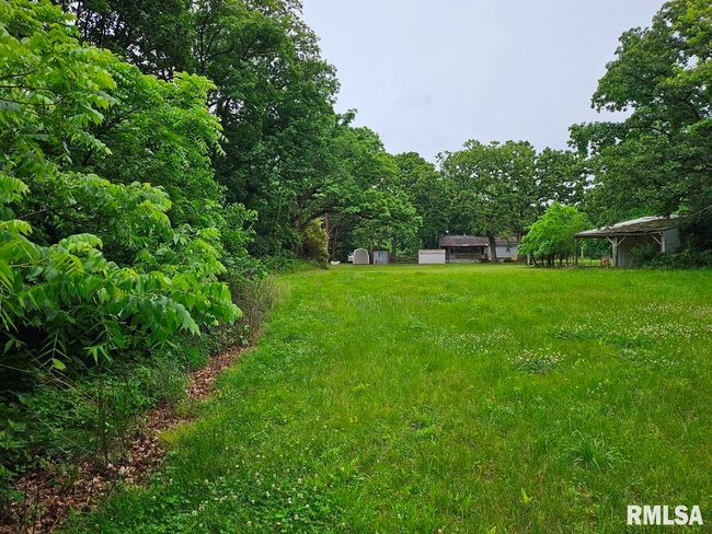 13973 Halliday Rd, Home with 2 bedrooms, 1 bathrooms and null parking in Plainview IL | Image 22