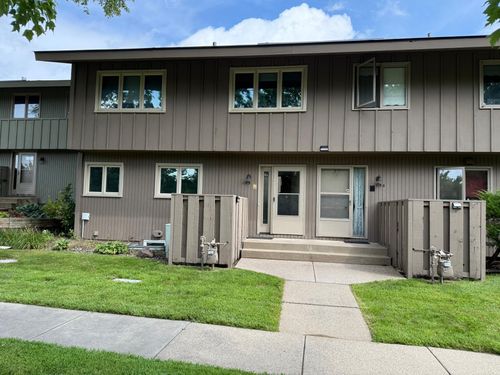 155 Windsor Ln, New Brighton, MN, 55112-3311 | Card Image