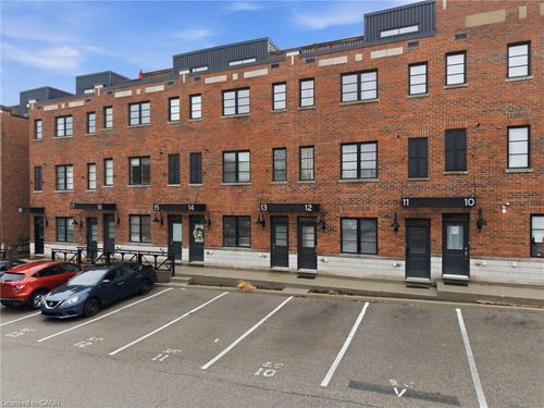 12-70 Plains Rd W, Burlington, ON, L7T0B6 | Card Image