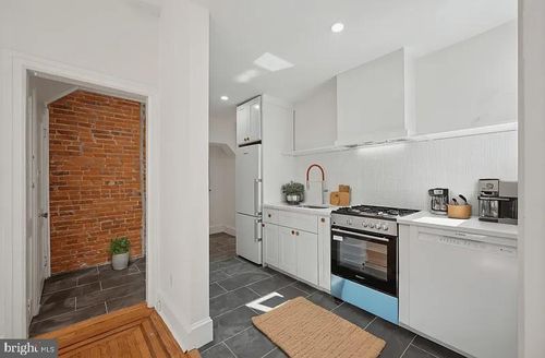 apt-1f-1221 N Franklin St, PHILADELPHIA, PA, 19122-4332 | Card Image