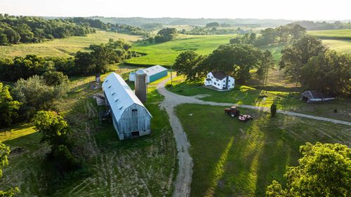 8991 Mckenzie Lane, MOSCOW, WI, 53516 | Card Image