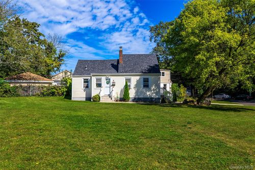 49 Elizabeth St, Roosevelt, NY, 11575-2444 | Card Image