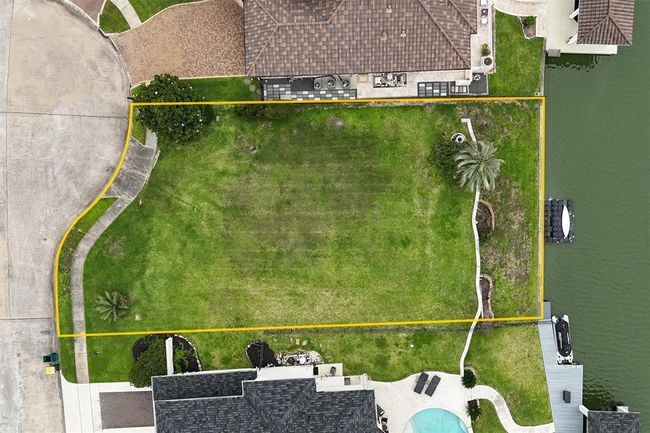 Your last chance to build a luxurious custom waterfront home on the highly desirable gated section of Seabrook Island! | Image 16