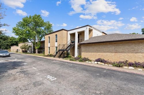 apt-408-6016 Westridge Ln, Fort Worth, TX, 76116-8459 | Card Image