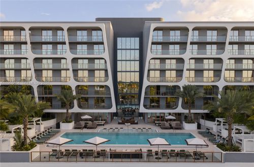 422-3900 Alton Road, Miami Beach, FL, 33140 | Card Image