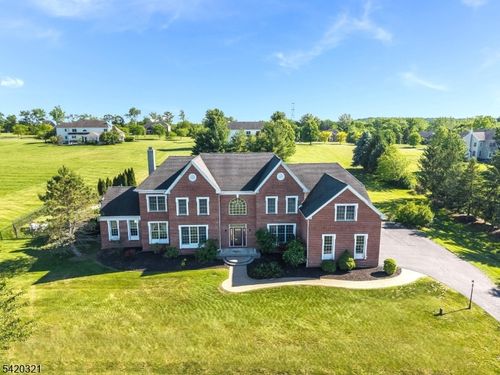 11 Baker Way, Pennington, NJ, 08534-4000 | Card Image