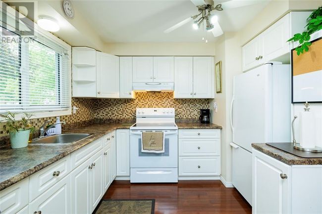 17 - 27 Turner Dr, Townhouse with 3 bedrooms, 2 bathrooms and null parking in Sarnia ON | Image 10
