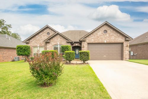 2000 Airborn Dr, Jacksonville, AR, 72076-8559 | Card Image