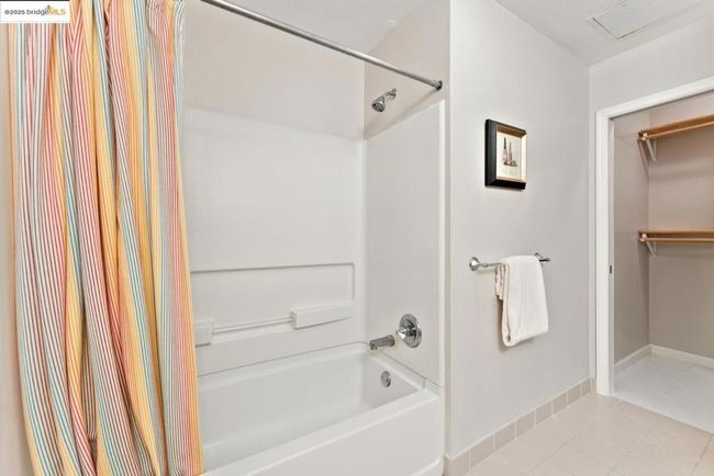 5204 - 1121 40 Th St, Condo with 1 bedrooms, 1 bathrooms and 1 parking in Emeryville CA | Image 30