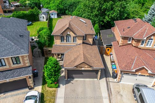 upper-680 Driftcurrent Dr, Mississauga, ON, L4Z3Z4 | Card Image