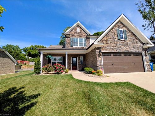 226 Bismarck Ct, Winston-Salem, NC, 27104-2970 | Card Image