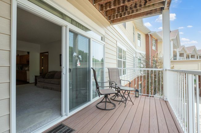 Deck | Image 14