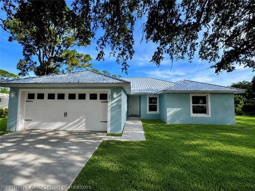 301 Oak Knolls Cir, Sebring, FL, 33876-6247 | Card Image
