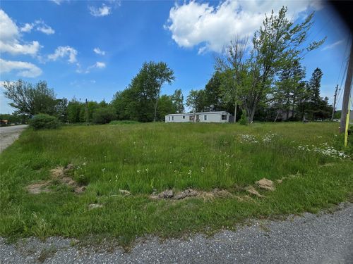 9190 Dougan Rd, North East, PA, 16428-5630 | Card Image