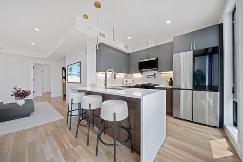 apt-3-28 Beacon Ave, Jersey City, NJ, 07306-1586 | Card Image