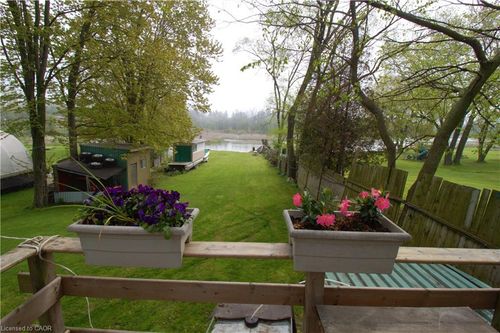 31 Nanticoke Valley Rd, Nanticoke, ON, N0A1L0 | Card Image