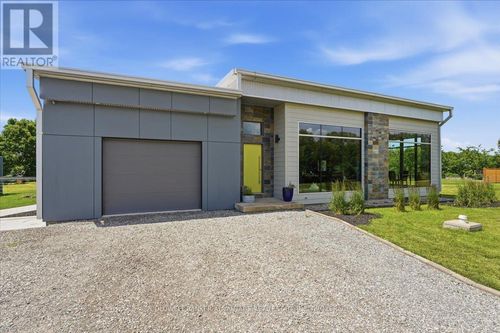 817 Doan'S Ridge Rd, Welland, ON, L3B5N7 | Card Image