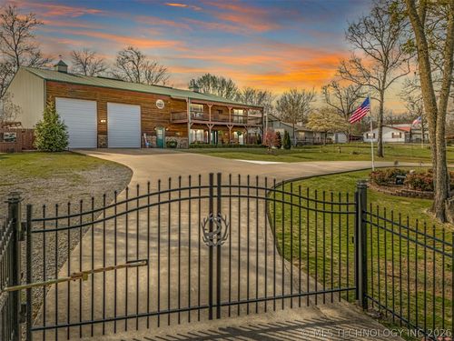 73785 340 Rd, Wagoner, OK, 74467-9252 | Card Image