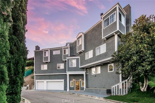 23200 Cass Ave, Woodland Hills, CA, 91364-3008 | Card Image