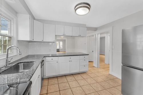 21-21-23 Richards Rd, Watertown, MA, 02472 | Card Image