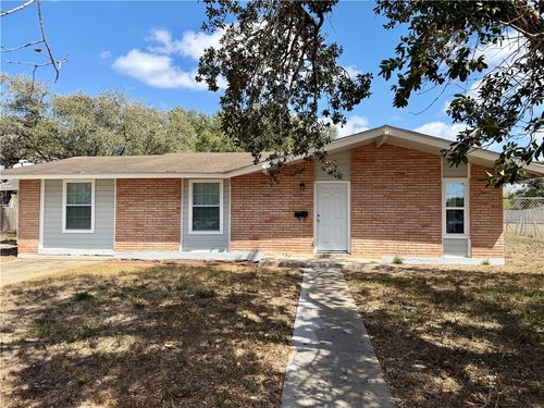 230 Otis St, Kingsville, TX, 78363-7027 | Card Image