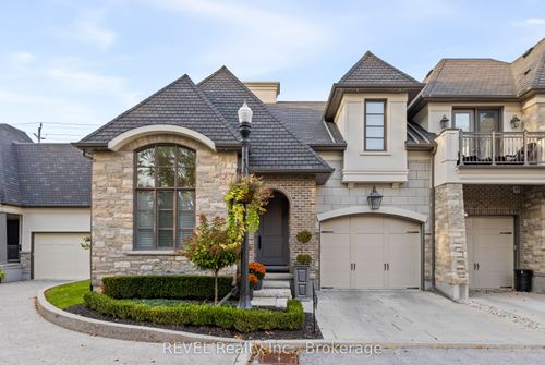 25 Arbourvale Common, Saint Catharines, ON, L2T0A6 | Card Image