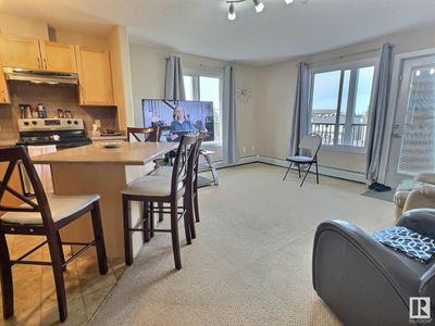 304 - 111 Edwards Dr Sw, Condo with 2 bedrooms, 2 bathrooms and 2 parking in Edmonton AB | Image 3