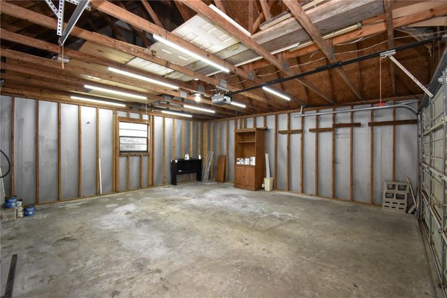 927 41 St Dr, House other with 3 bedrooms, 3 bathrooms and null parking in GAINESVILLE FL | Image 32