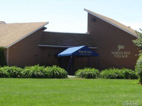 226-226 Pointe Cir N, Coram, NY, 11727-1544 | Card Image