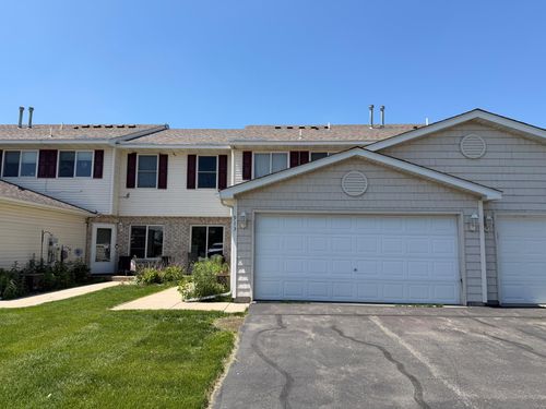913 Serenity Cir, Norwood Young America, MN, 55397-4601 | Card Image
