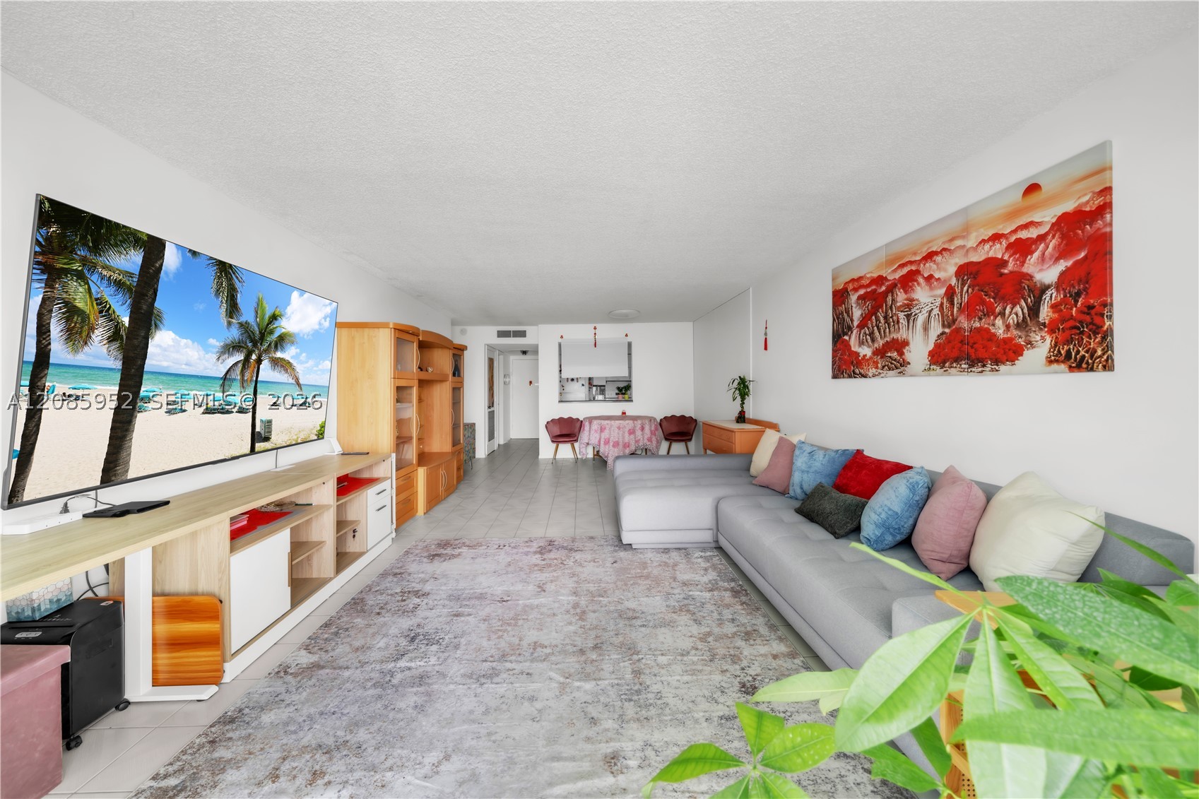 Residential in Hollywood 5