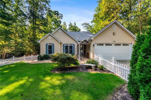 390 Lake Place Dr, LAVONIA, GA, 30553-2069 | Card Image