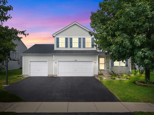 712 Wilson St, Waterman, IL, 60556-8011 | Card Image