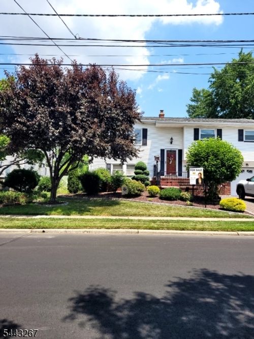 62 Pinho Ave, Carteret, NJ, 07008-1233 | Card Image