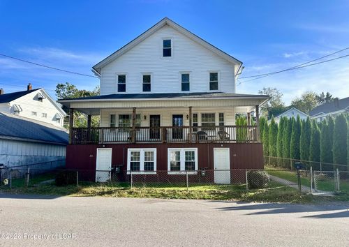 371 Railroad St, Nanticoke, PA, 18634-1822 | Card Image