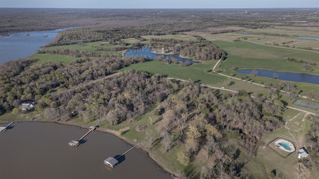2077 Bluffview Ln, Home with 0 bedrooms, 0 bathrooms and null parking in Lone Oak TX | Image 10