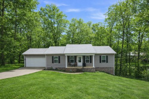77 Larkspur Ct, Tullahoma, TN, 37388-8009 | Card Image