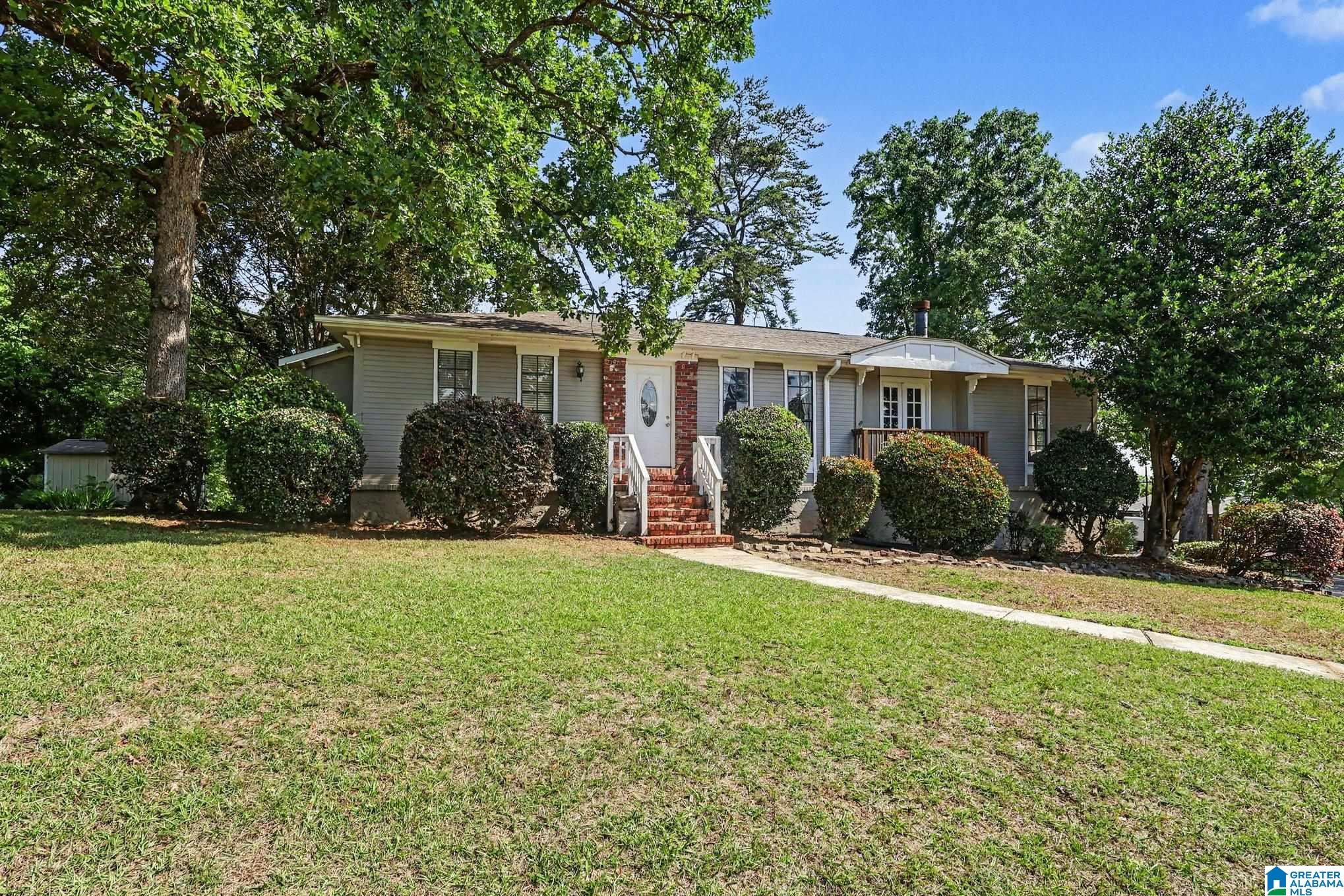Residential in VESTAVIA HILLS 5