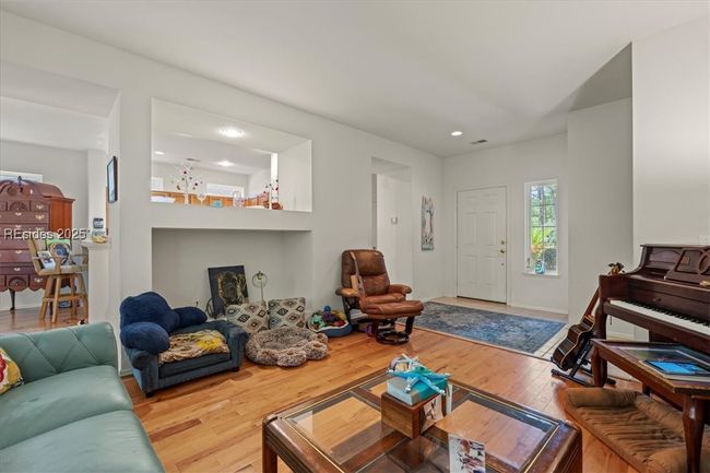 69 Cypress Holw, House other with 2 bedrooms, 2 bathrooms and null parking in Bluffton SC | Image 6
