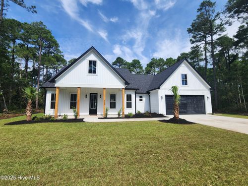 333 Pineknoll Dr Nw, Calabash, NC, 28467-1756 | Card Image