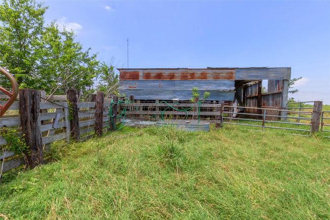 View of yard | Image 11