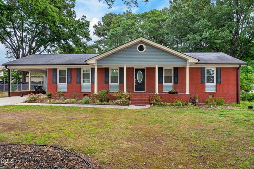 102 W Merlin Dr, Knightdale, NC, 27545-9531 | Card Image