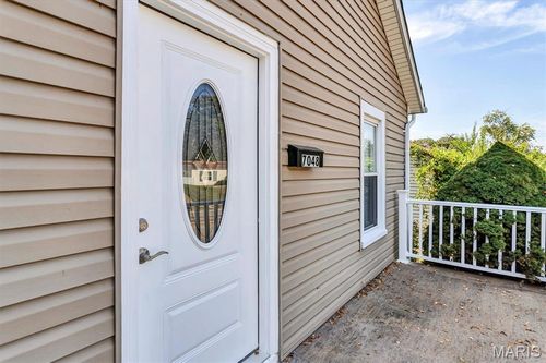 7048 Lansdowne Ave, Saint Louis, MO, 63109-1950 | Card Image