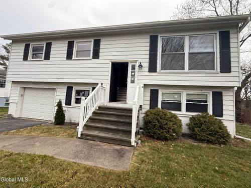 150 Stonington Hill Rd, Voorheesville, NY, 12186-9583 | Card Image