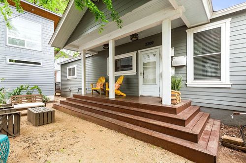 1-2209 Garden St, Austin, TX, 78702-5601 | Card Image
