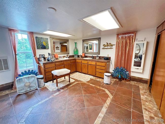 98224 S 4489 Rd, House other with 3 bedrooms, 2 bathrooms and null parking in Vian OK | Image 28