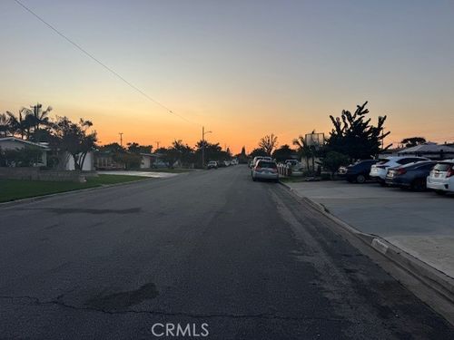 11441 Salinaz Ave, Garden Grove, CA, 92843-3527 | Card Image