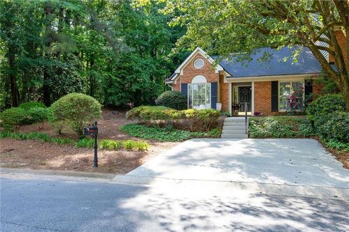 1907 Ivy Glen Dr Se, Smyrna, GA, 30082-4850 | Card Image