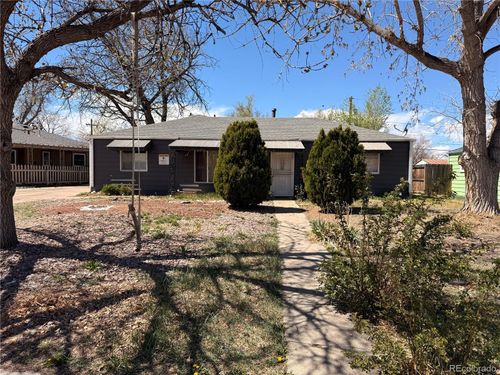 815 Zion St, Aurora, CO, 80011-6609 | Card Image